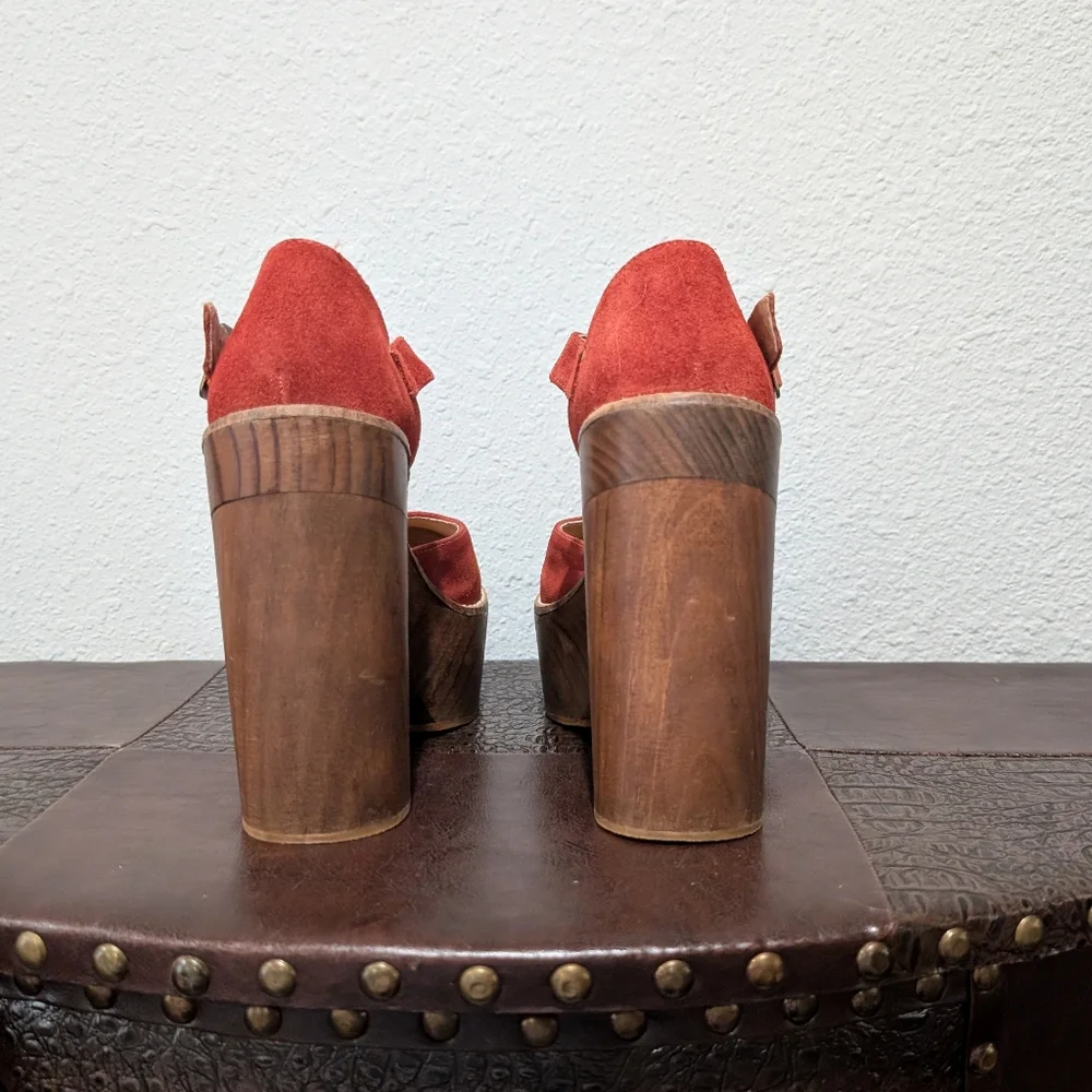 FreeBird Poppy Platform Maryjane Pumps Orange/ Red Ankle Straps size 9